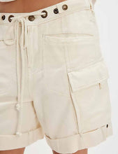 Load image into Gallery viewer, Drawstring Rolled Shorts