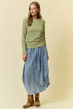 Load image into Gallery viewer, Denim Side Tuck Midi Skirt