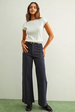 Load image into Gallery viewer, Short Sleeve Knit Top