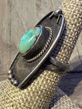 Load image into Gallery viewer, Vintage Turquoise Ring