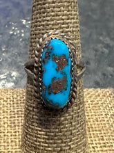 Load image into Gallery viewer, Vintage Turquoise Ring