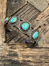 Load image into Gallery viewer, Vintage Turquoise w/ Rope detail Cuff
