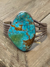 Load image into Gallery viewer, Vintage Turquoise Cuff