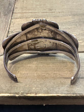 Load image into Gallery viewer, Vintage Navajo Turquoise Cuff