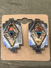Load image into Gallery viewer, Vintage Ted Etsitty 12K Gold Clip On Earrings