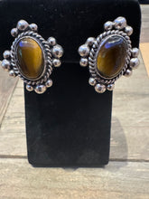 Load image into Gallery viewer, Vintage Tiger Eye Earrings