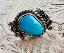 Load image into Gallery viewer, Vintage Turquoise Ring