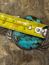 Load image into Gallery viewer, Vintage Navajo Turquoise Cuff