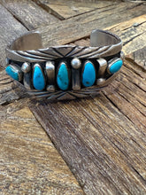 Load image into Gallery viewer, Vintage Turquoise Cuff