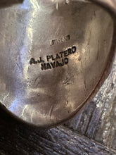 Load image into Gallery viewer, Vintage Navajo Turquoise Ring