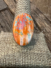 Load image into Gallery viewer, Vintage Spiny Oyster Ring