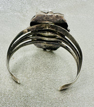 Load image into Gallery viewer, Vintage Bisbee Navajo Cuff