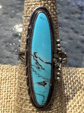 Load image into Gallery viewer, Vintage Turquoise Oval Ring