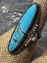 Load image into Gallery viewer, Vintage Turquoise Oval Ring