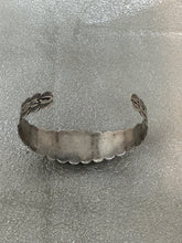 Load image into Gallery viewer, Fred Harvey Cuff
