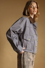 Load image into Gallery viewer, Cropped Utility Jacet