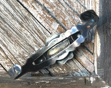 Load image into Gallery viewer, Fred Harvey Cuff