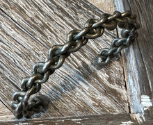Load image into Gallery viewer, Vintage Chain Cuff