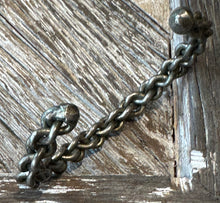 Load image into Gallery viewer, Vintage Chain Cuff