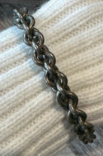 Load image into Gallery viewer, Vintage Chain Cuff