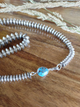 Load image into Gallery viewer, Vintage Navajo Pearls Bauble Necklace