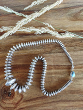 Load image into Gallery viewer, Vintage Navajo Pearls Bauble Necklace