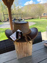 Load image into Gallery viewer, Gunner Leather Hat
