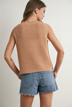 Load image into Gallery viewer, Flag Print Sleeveless Sweater
