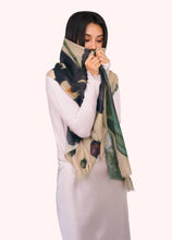 Load image into Gallery viewer, Wool Wrap Scarf - Midnight Orchid
