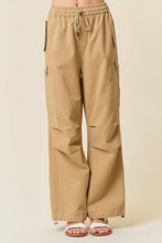 Load image into Gallery viewer, High Waist Cargo Pant
