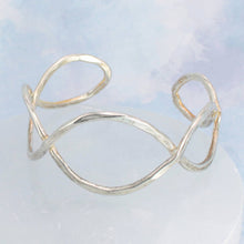 Load image into Gallery viewer, Silver Hammered Infinity Cuff
