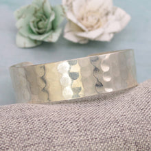 Load image into Gallery viewer, Silver Hammered Cuff
