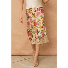 Load image into Gallery viewer, Lace Hem Pencil Skirt
