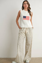 Load image into Gallery viewer, Flag Print Sleeveless Sweater
