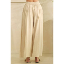 Load image into Gallery viewer, Pintuck Wide Leg Pant
