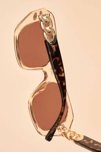 Load image into Gallery viewer, Luxe Rylee Sunglasses
