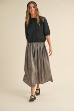 Load image into Gallery viewer, 3/4 Sleeve Sweater Top
