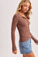 Load image into Gallery viewer, Scalloped Hem Top
