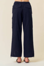 Load image into Gallery viewer, High Waist Cargo Pant
