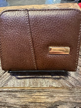 Load image into Gallery viewer, Womens Leather Wallet
