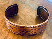 Load image into Gallery viewer, Southwestern Copper Cuff
