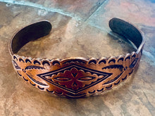 Load image into Gallery viewer, Fred Harvey Inspired Copper Cuff
