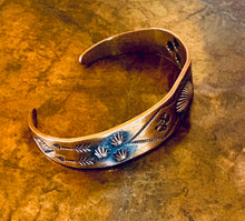 Load image into Gallery viewer, Fred Harvey Inspired Copper Cuff
