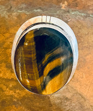 Load image into Gallery viewer, Vintage Tiger’s Eye Statement Ring
