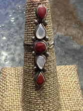 Load image into Gallery viewer, Vintage Red Coral and Mother of Peral Ring
