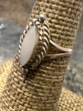 Load image into Gallery viewer, Vintage Mother of Pearl Ring
