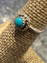 Load image into Gallery viewer, Vintage Turquoise Ring
