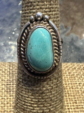 Load image into Gallery viewer, Vintage Turquoise Ring
