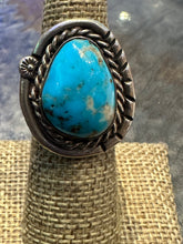 Load image into Gallery viewer, Vintage Turquoise Ring
