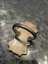 Load image into Gallery viewer, Vintage Zuni Sunface Ring
